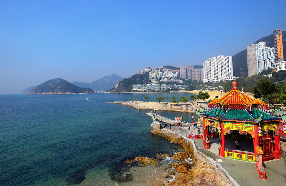 Tin Hau and Kwun Yum Statues along Repulse Bay, Hong Kong