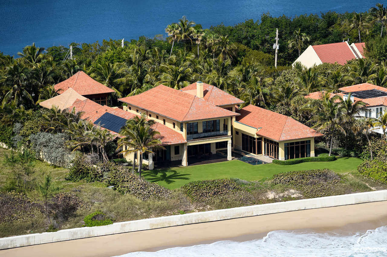 The ocean-to-lake estate is selling for $23.85 million